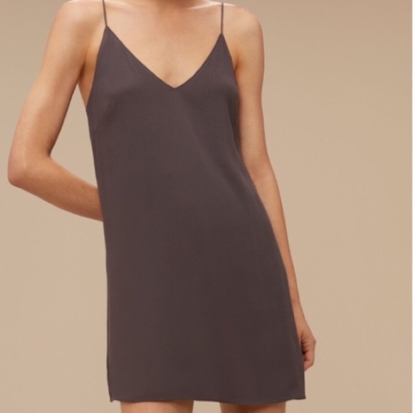 Aritzia Dresses & Skirts - NWT Aritzia Wilfred Free Vivienne Dress XS
